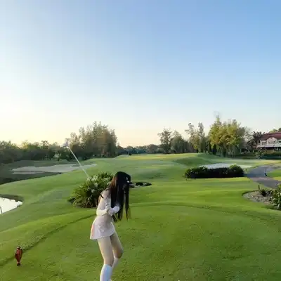 范亮其